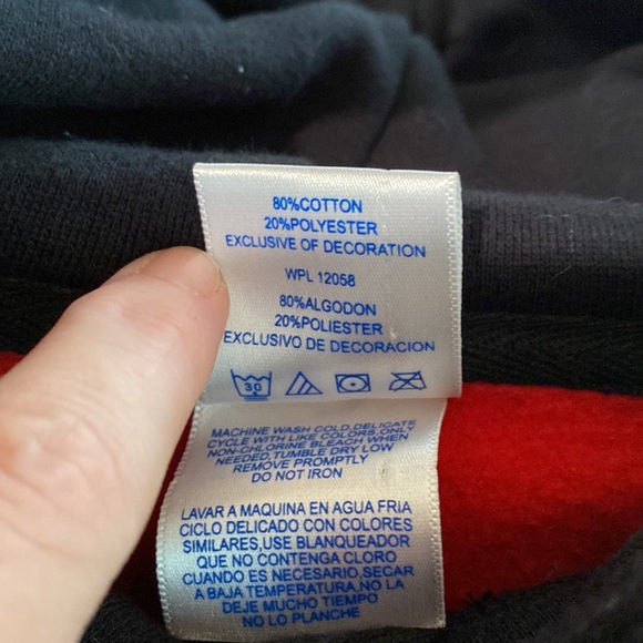 BRAND NEW Russell Athletic Hoodie - Picture 3 of 4